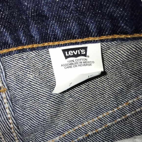 Levi Strauss Levi's Vintage Denim Shorts 7 - Picture 9 of 9